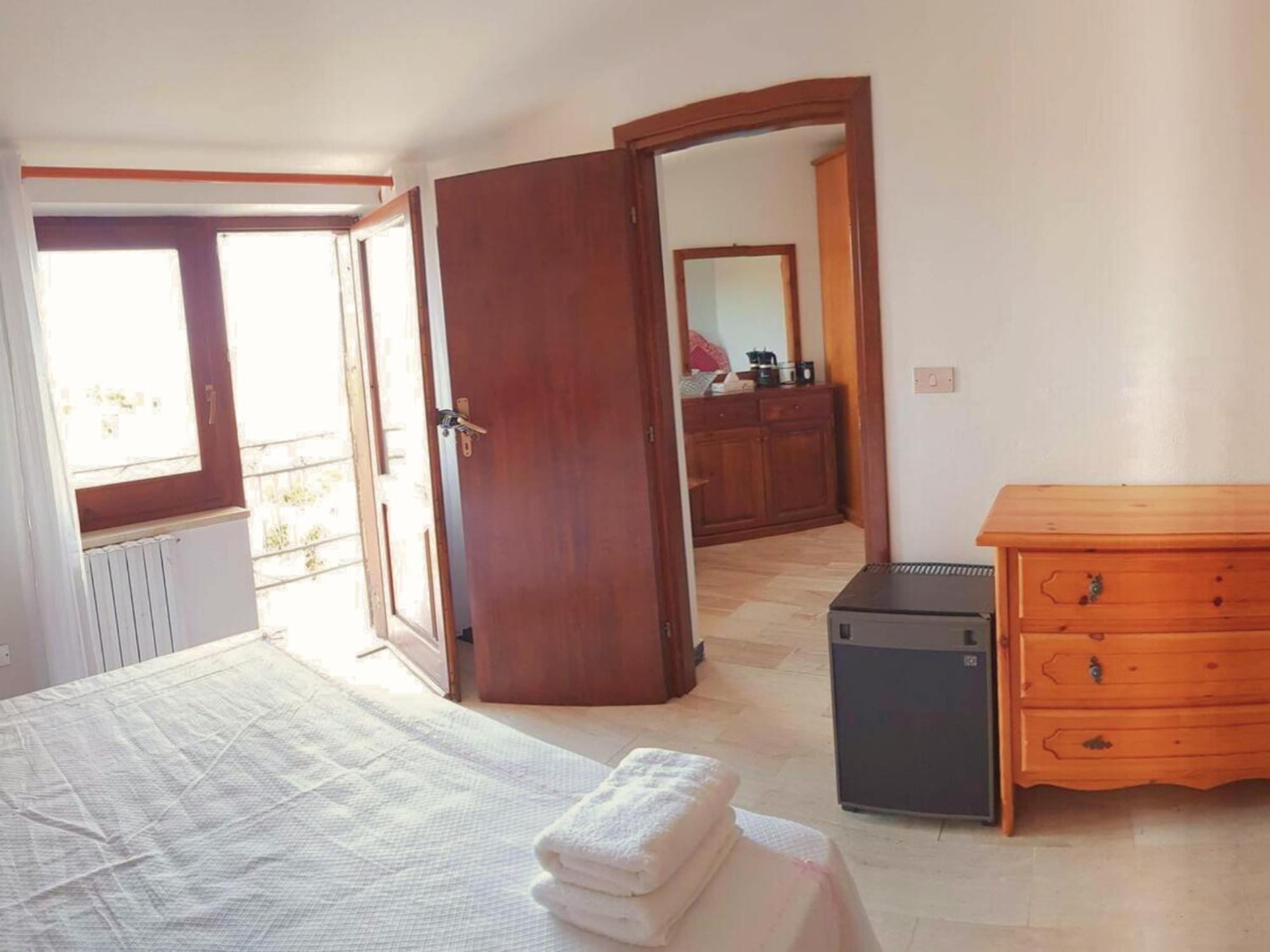 Flamingo Residence Santa Maria Navarrese Buitenkant foto